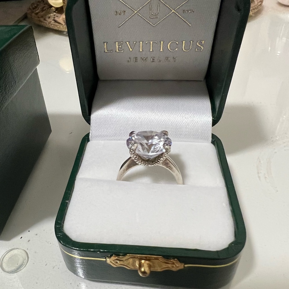 Leviticus Jewelry Crystal Talon Ring
